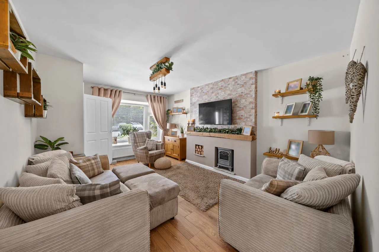 Tarrant Close, Wigan, WN3, photo 2