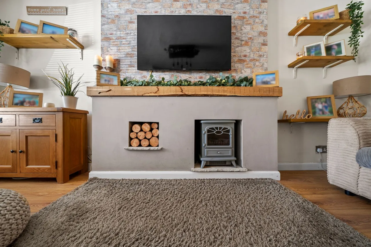 Tarrant Close, Wigan, WN3, photo 9
