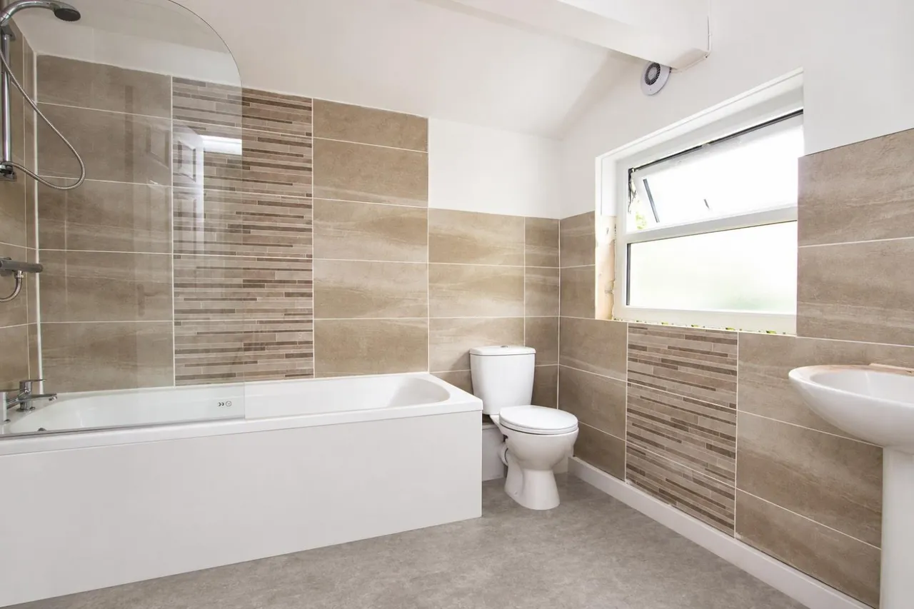 Duckworth Street, Darwen, BB3, photo 5