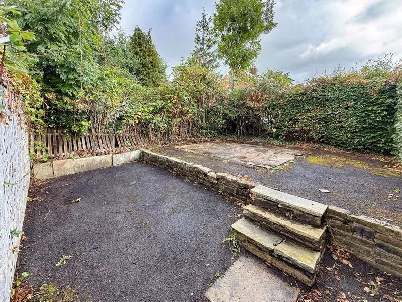 Lonsdale Avenue, Rochdale OL16 5HP, photo 16