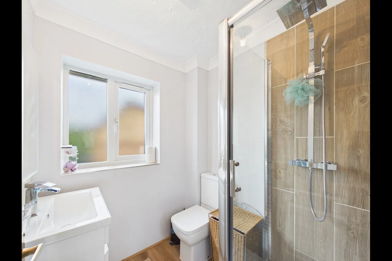 Blackthorn Court, Soham, CB7, photo 7
