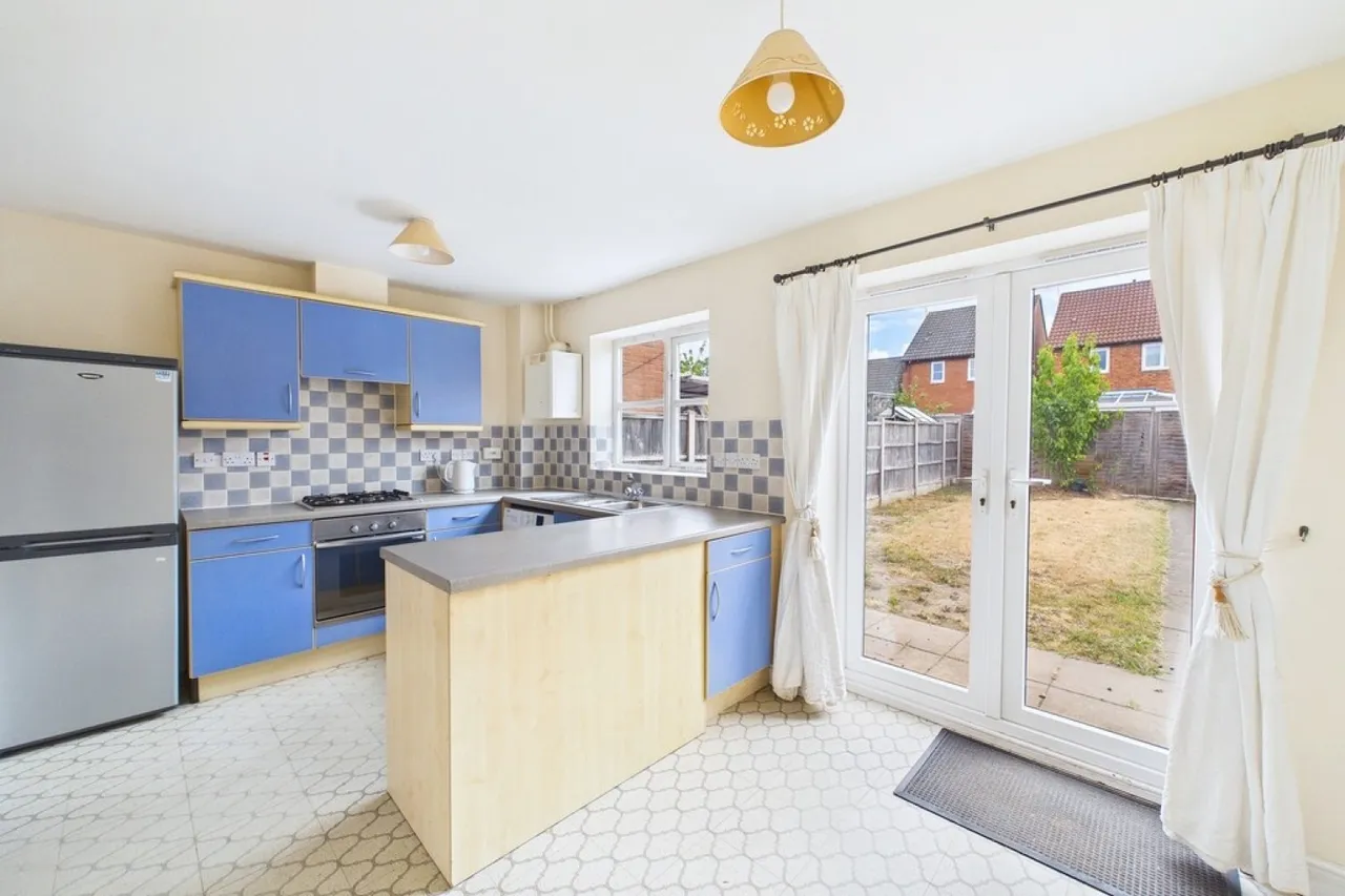 Montgomery Road, Whitnash, Leamington Spa, photo 5