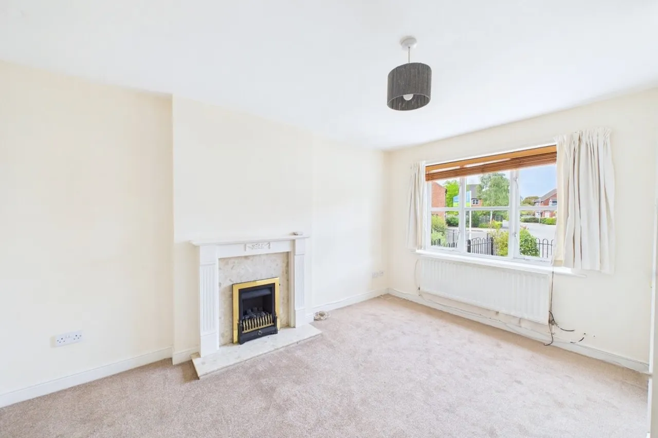 Montgomery Road, Whitnash, Leamington Spa, photo 6