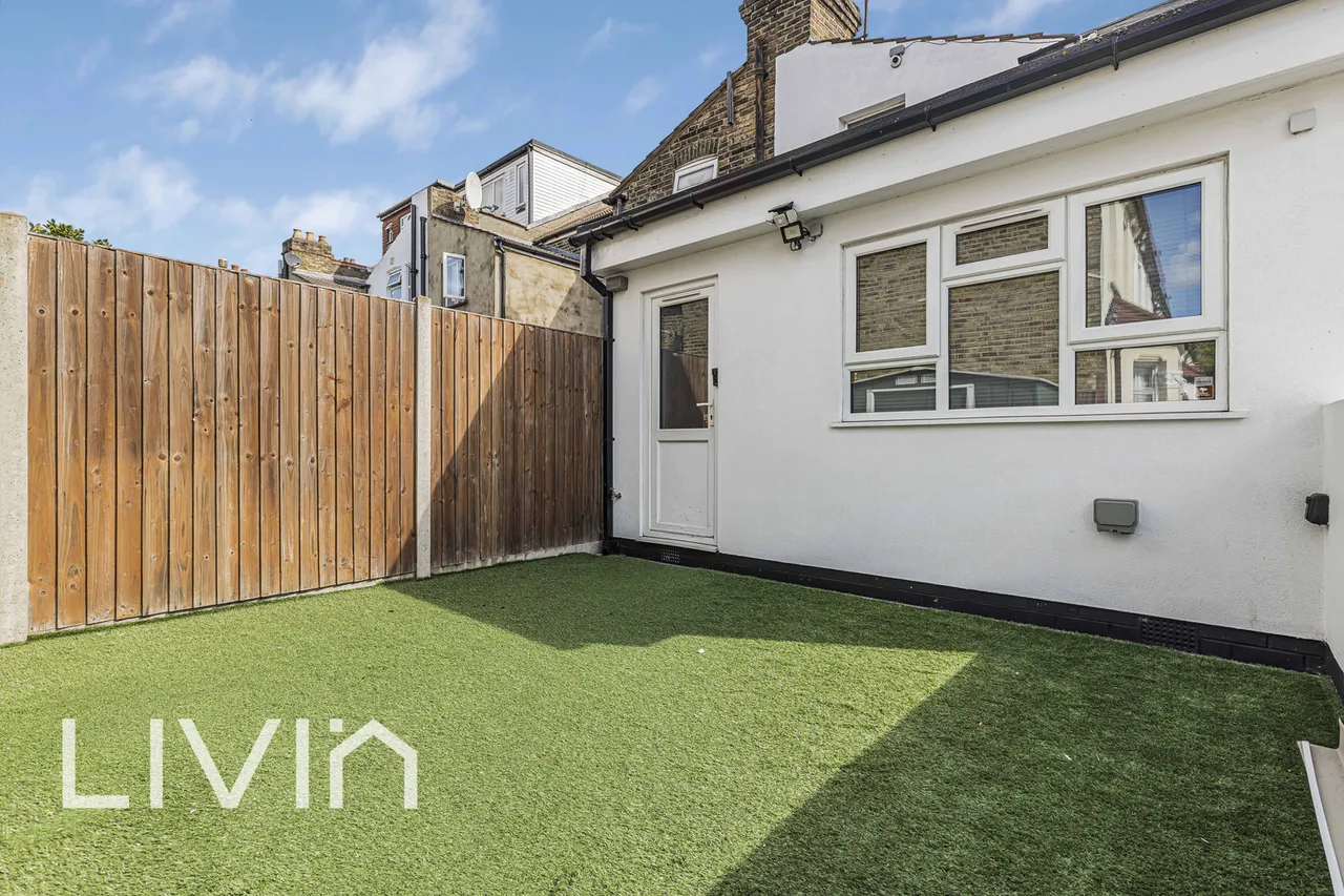 Thirsk Road, London, SE25, photo 8