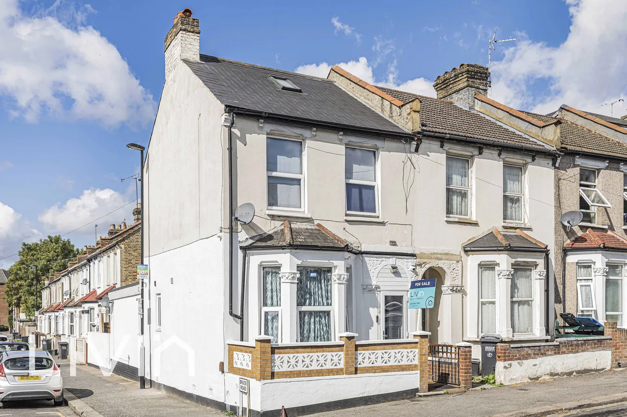 4 bed house for sale, Thirsk Road, London, SE25