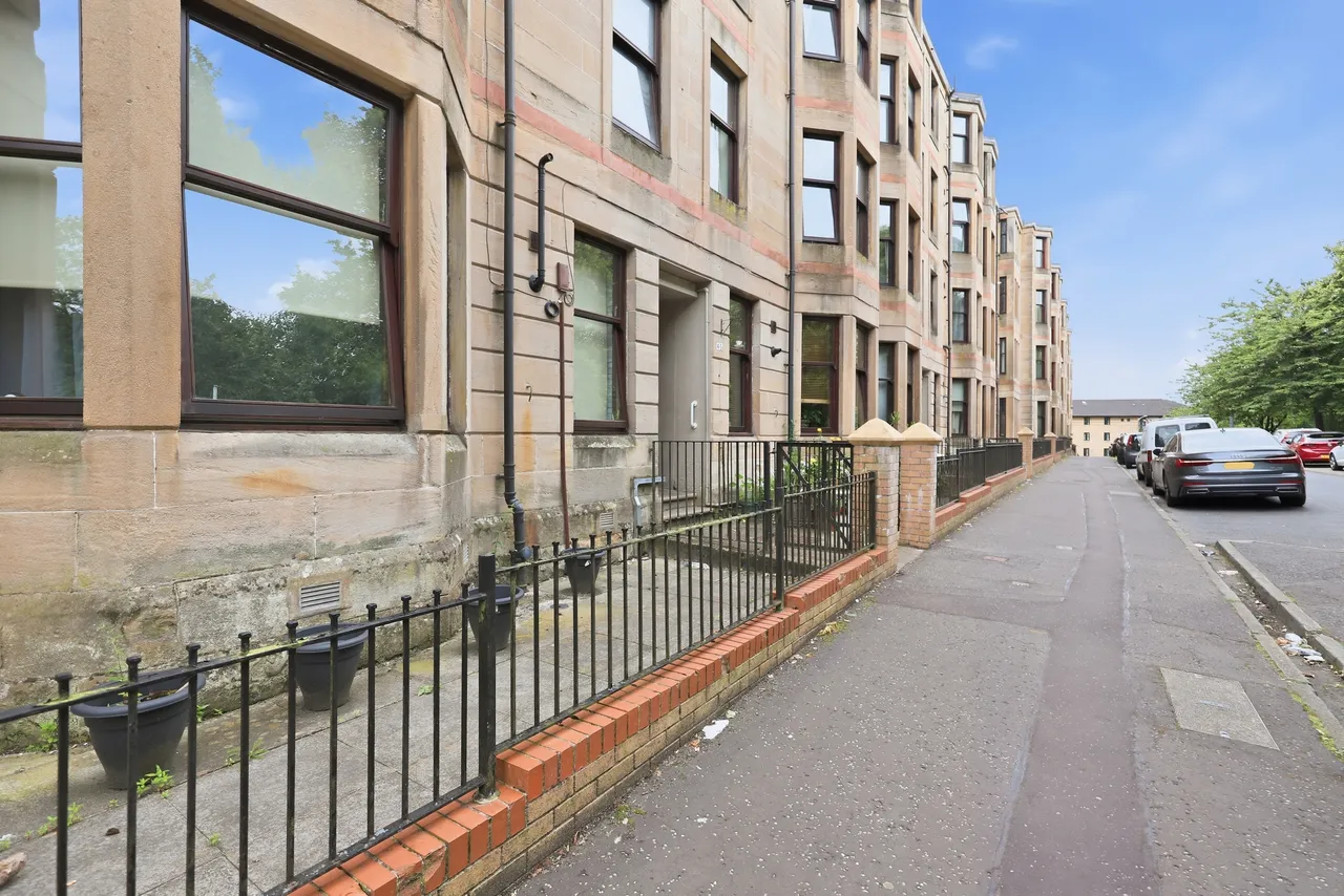 3 bed flat for sale, Benview Street, Firhill, G20