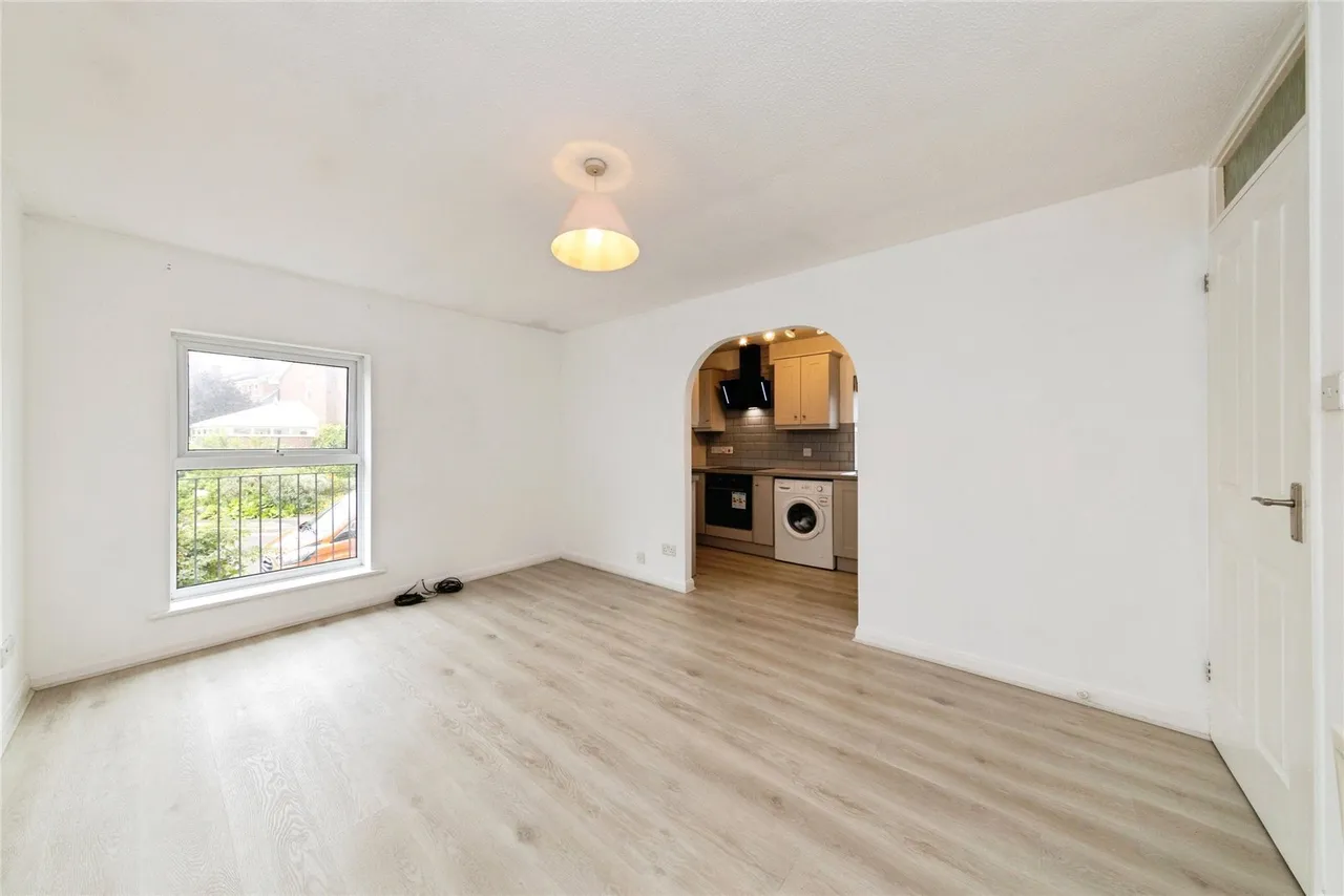 College Avenue, Tonbridge, TN9, photo 3