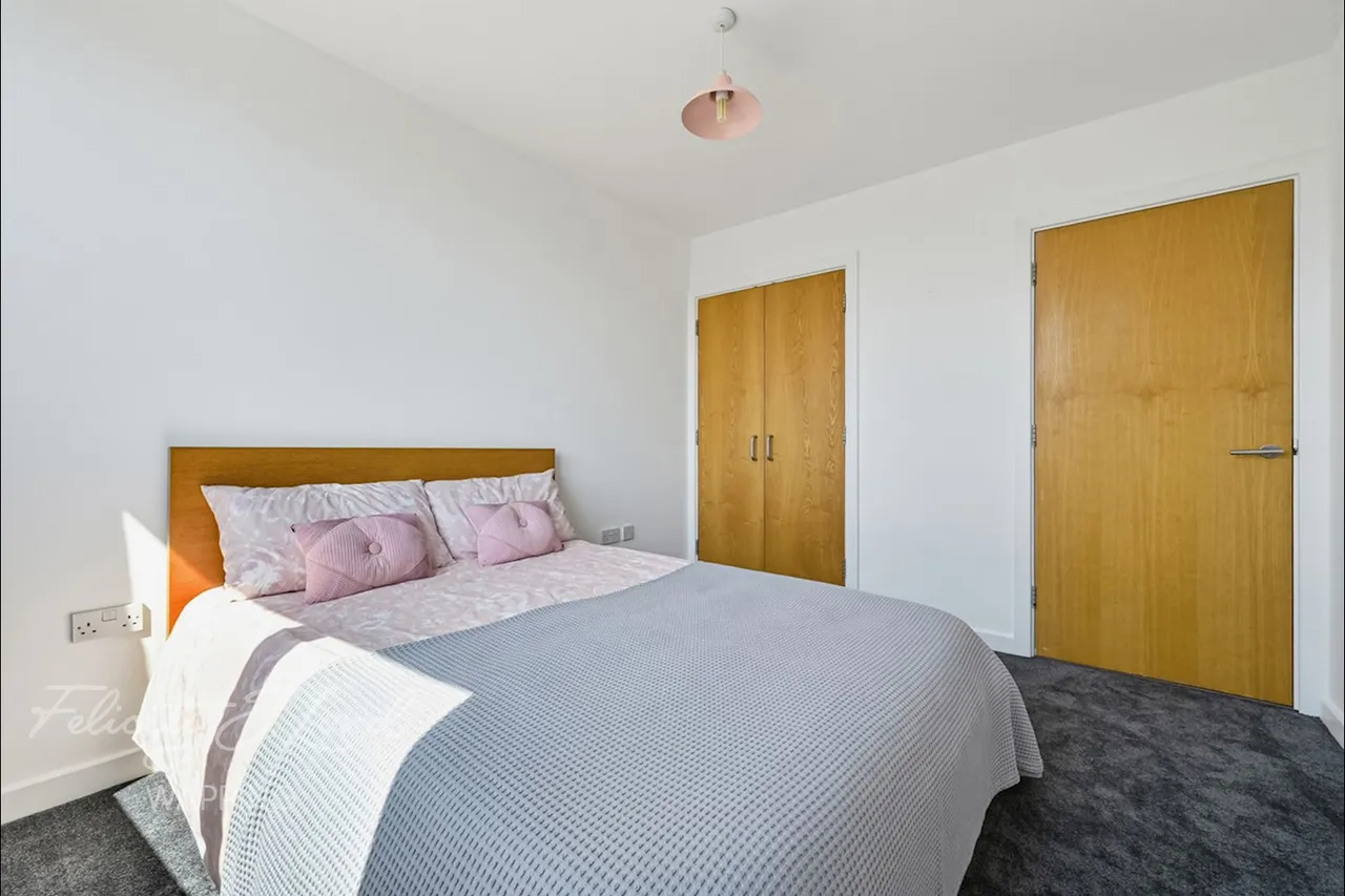 Spencer Way, London, E1, photo 12