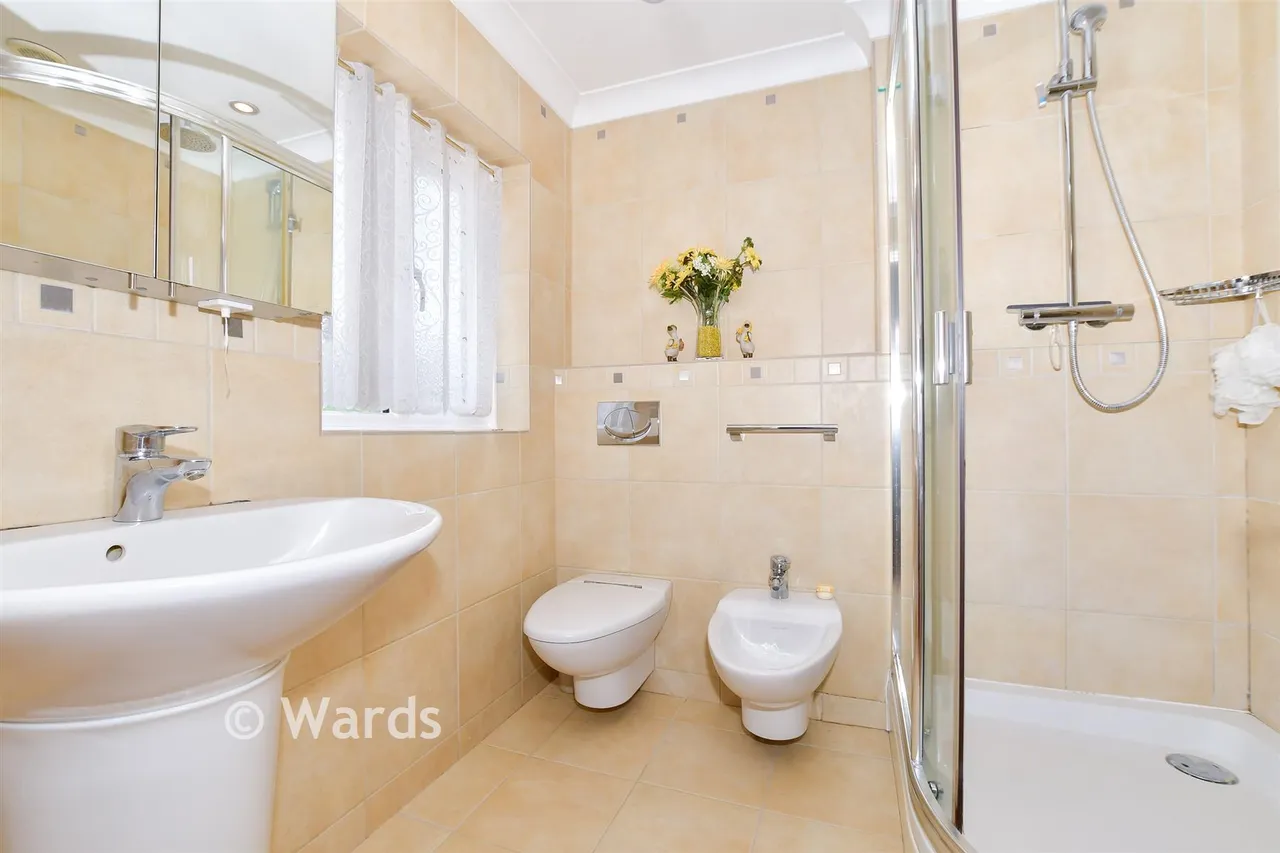 Waters Edge, Maidstone, ME15, photo 16