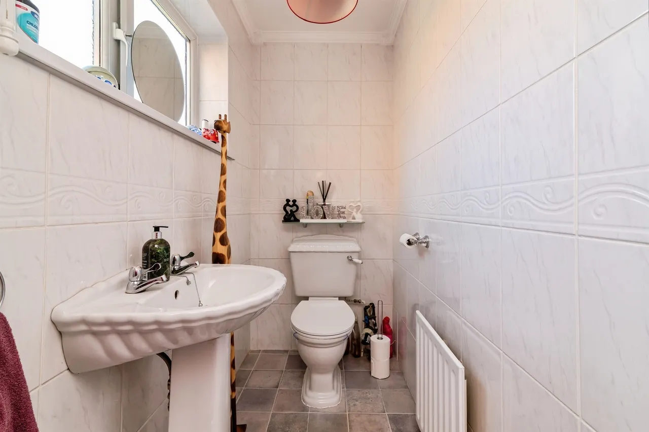 Newgate Close, Carlton, Nottingham, photo 8