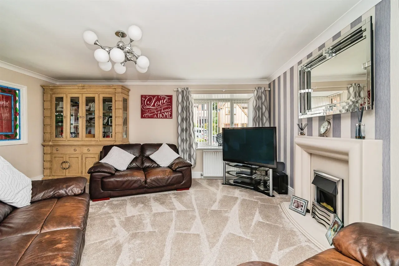 Newgate Close, Carlton, Nottingham, photo 2