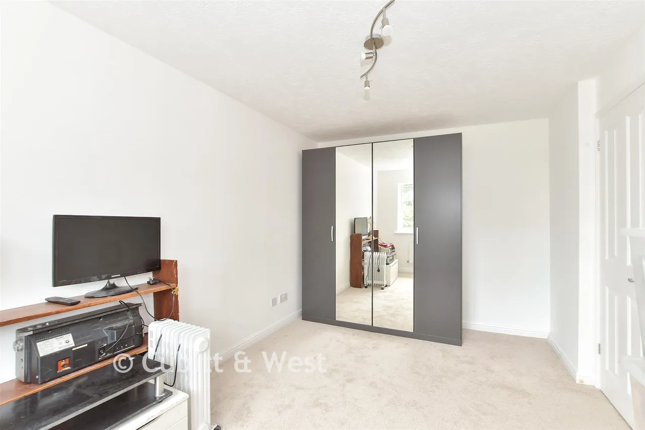 Pellings Farm Close, Crowborough, TN6, photo 8
