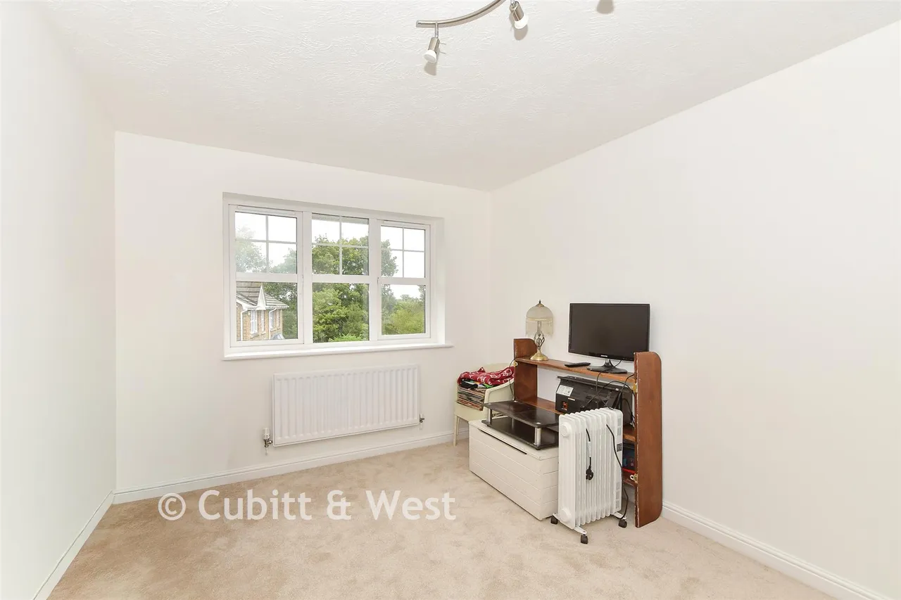Pellings Farm Close, Crowborough, TN6, photo 7