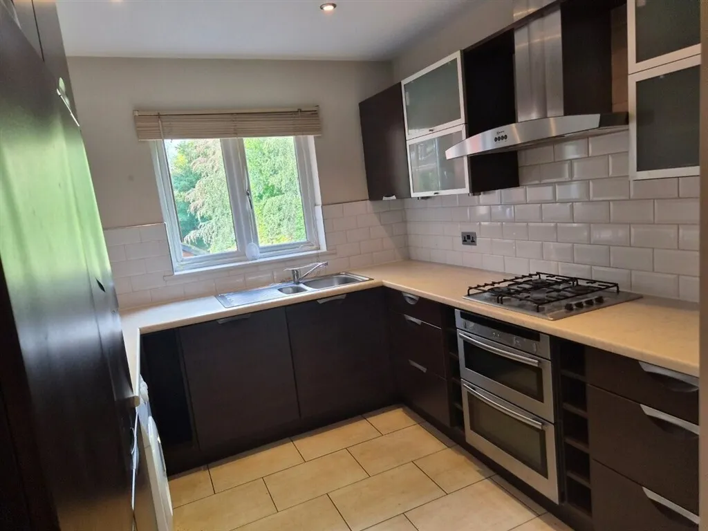 Bury New Road, Prestwich, M25, photo 8