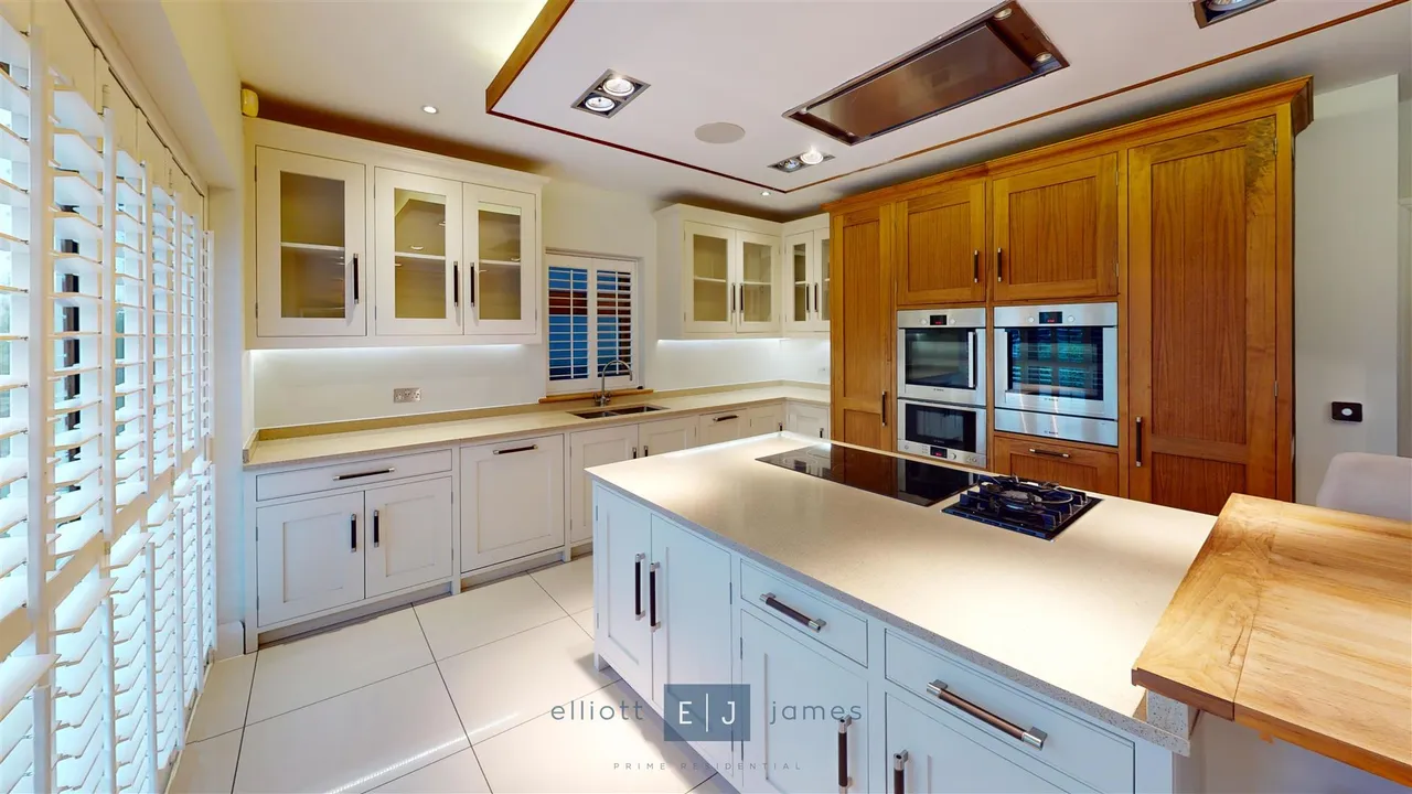 Blackacre Road, Theydon Bois, CM16, photo 5
