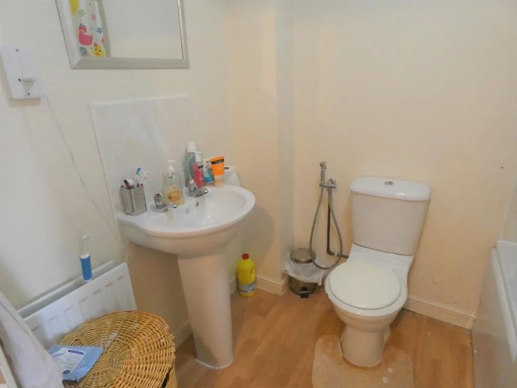 SaddlecoteClose, Manchester, M8, photo 12