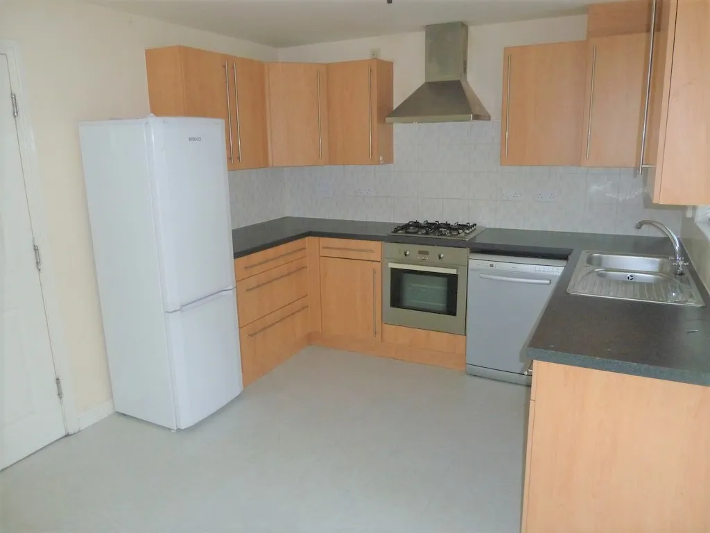 SaddlecoteClose, Manchester, M8, photo 4