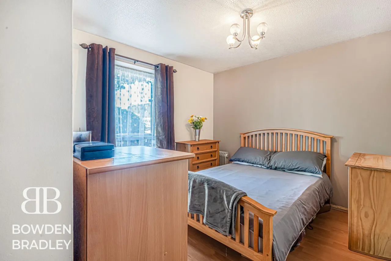 Youngs Road, Hastingwood Court, IG2, photo 29