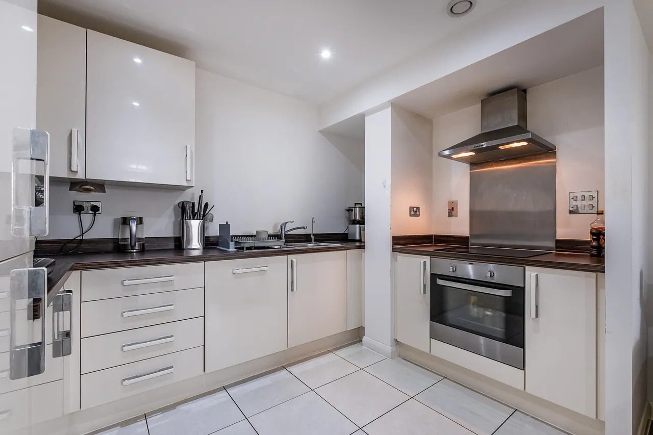 Kilburn Park Road, London, NW6, photo 6