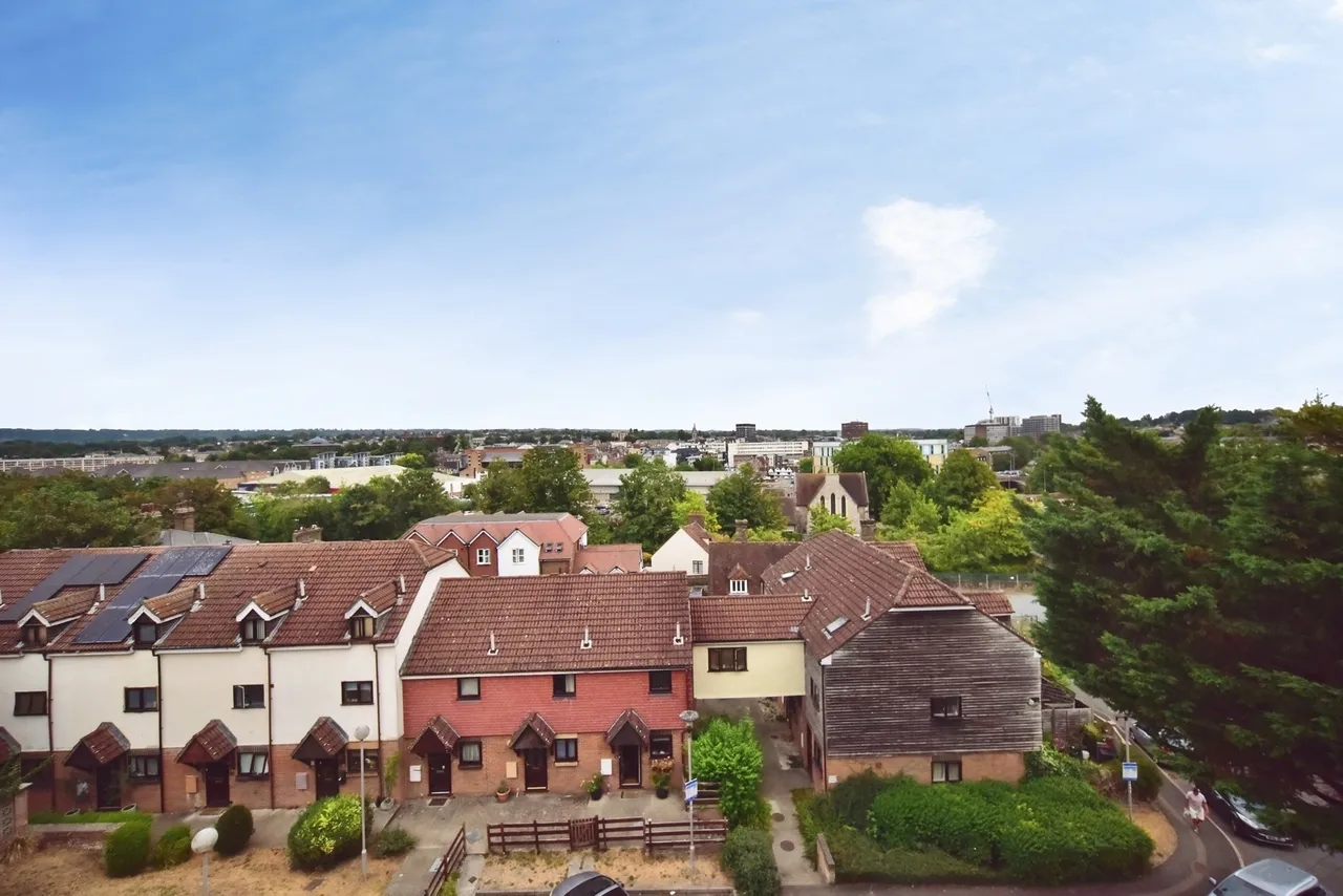 Springvale, Maidstone, Kent, ME16, photo 2