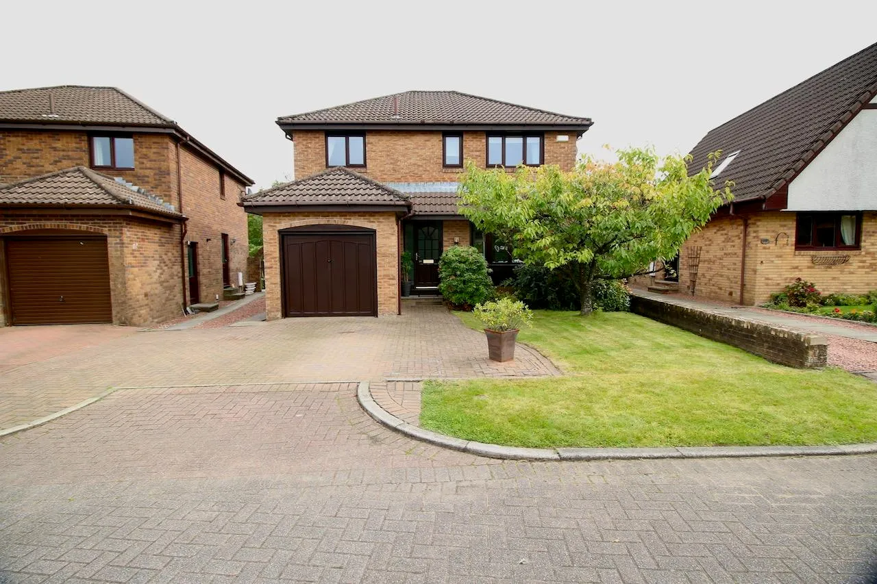 4 bed house for sale — Edenside, Westerwood, Cumbernauld, G68 0ER