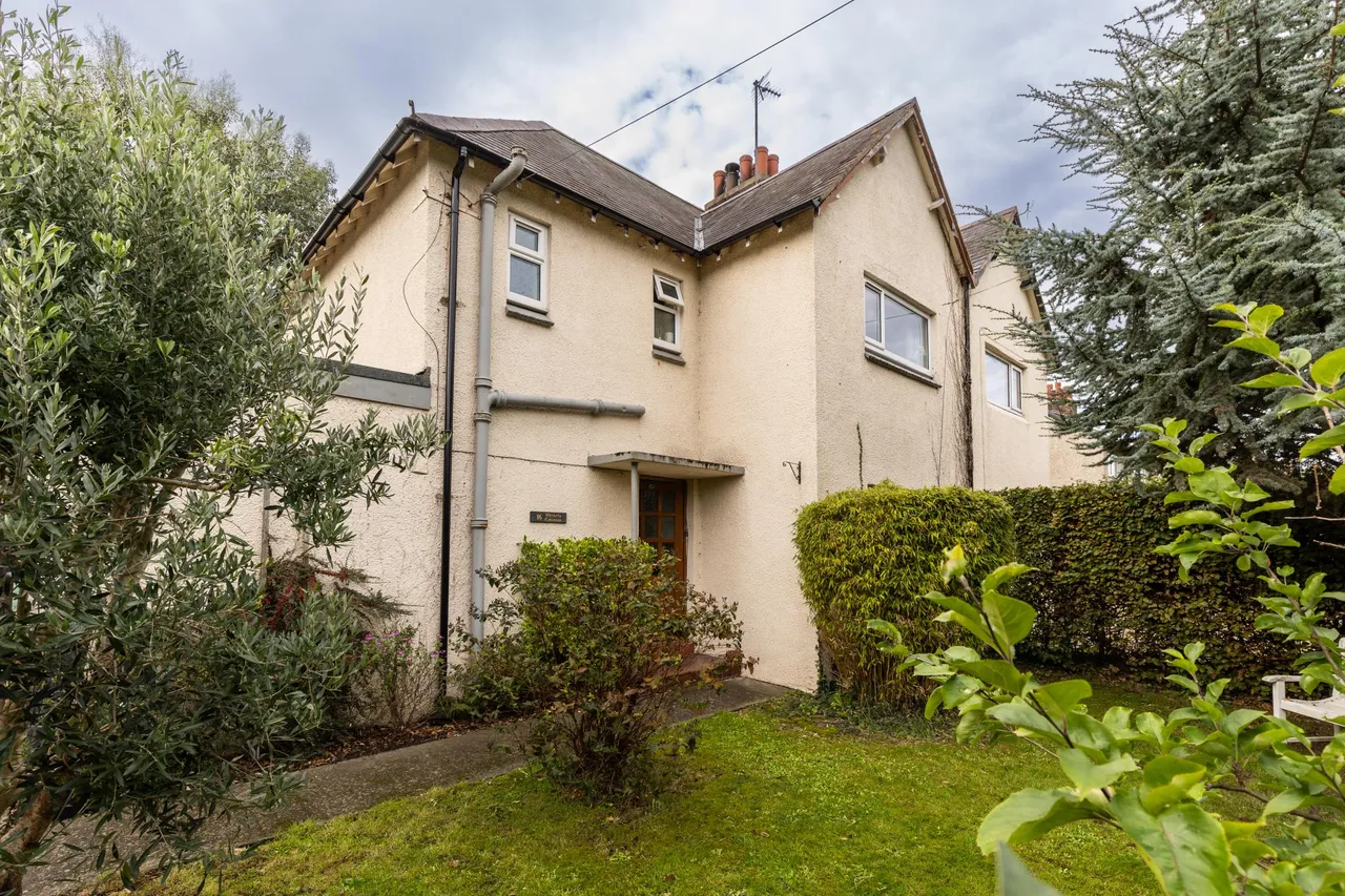 3 bed house for sale, Victoria Crescent, Llandudno Junction, LL31