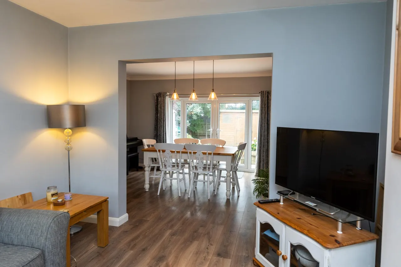 Victoria Crescent, Llandudno Junction, LL31, photo 3