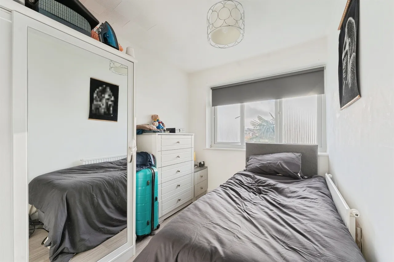 Moston Way, Great Sutton, Ellesmere Port, photo 11