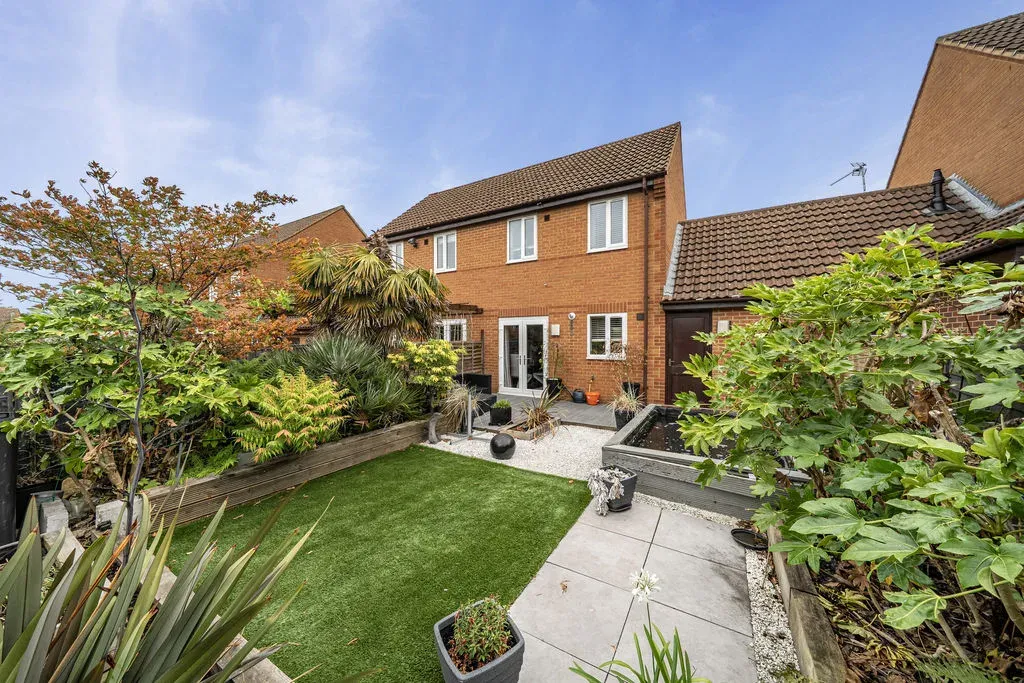 Wistmans, Furzton, Milton Keynes, Buckinghamshire, MK4 1LB, photo 5