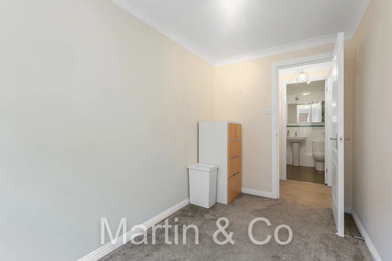 Flat 7, 21 Normanton Road, photo 11