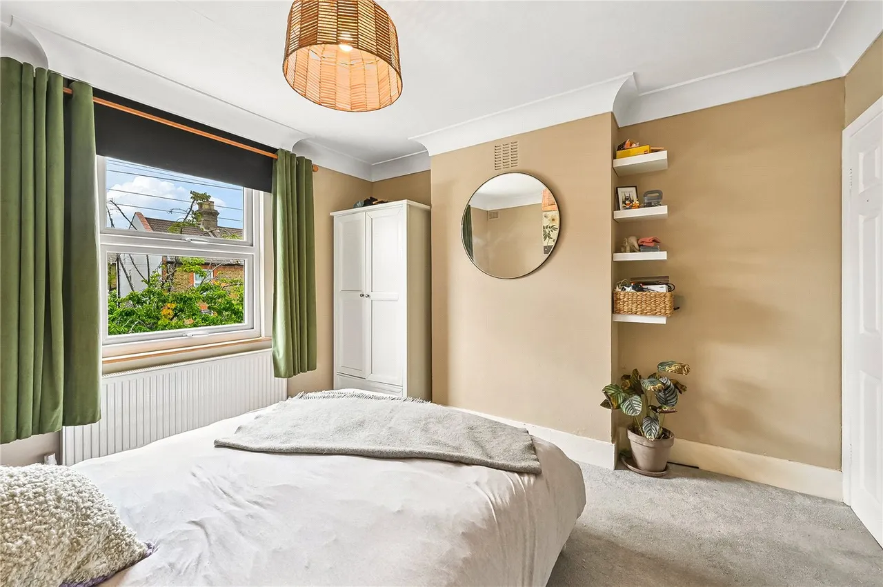 Thayers Farm Road, Beckenham, BR3, photo 12
