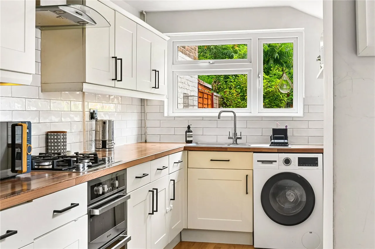 Thayers Farm Road, Beckenham, BR3, photo 7