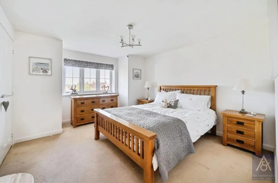 Needlepin Way, Buckingham, MK18, photo 6