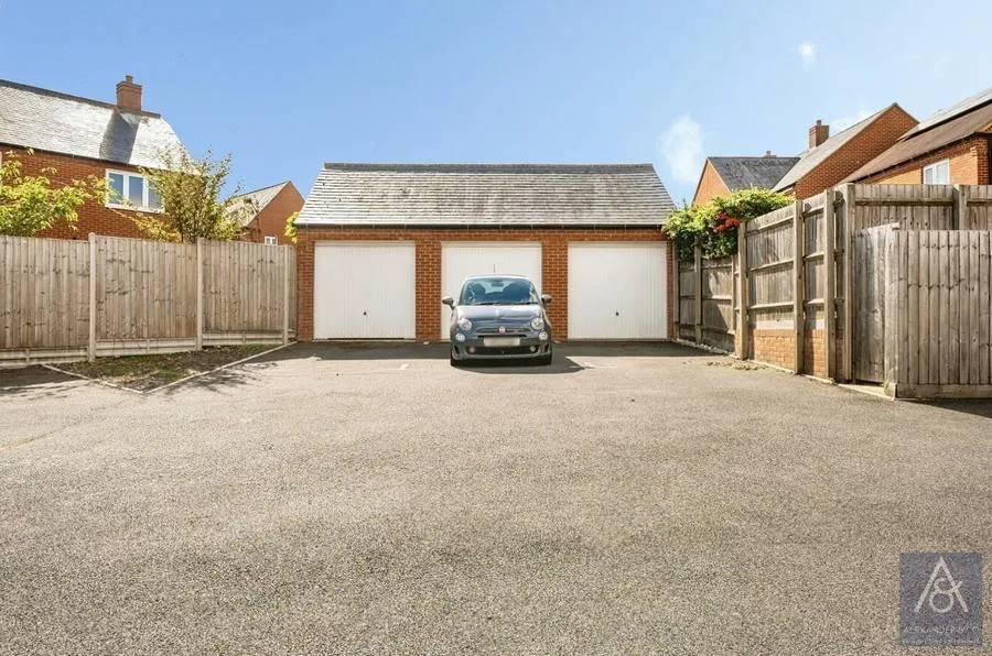 Needlepin Way, Buckingham, MK18, photo 17