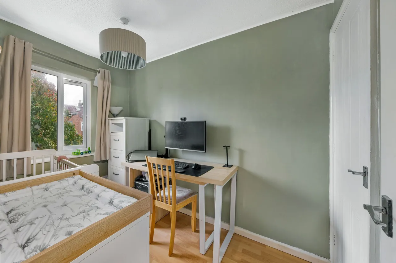 Davidson Avenue, Leamington Spa, CV31, photo 9