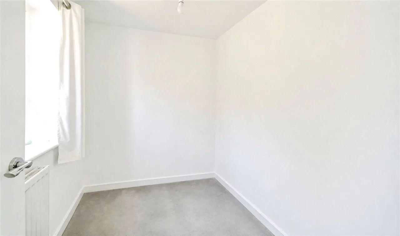 Pintail Drive, Chichester, PO20, photo 8
