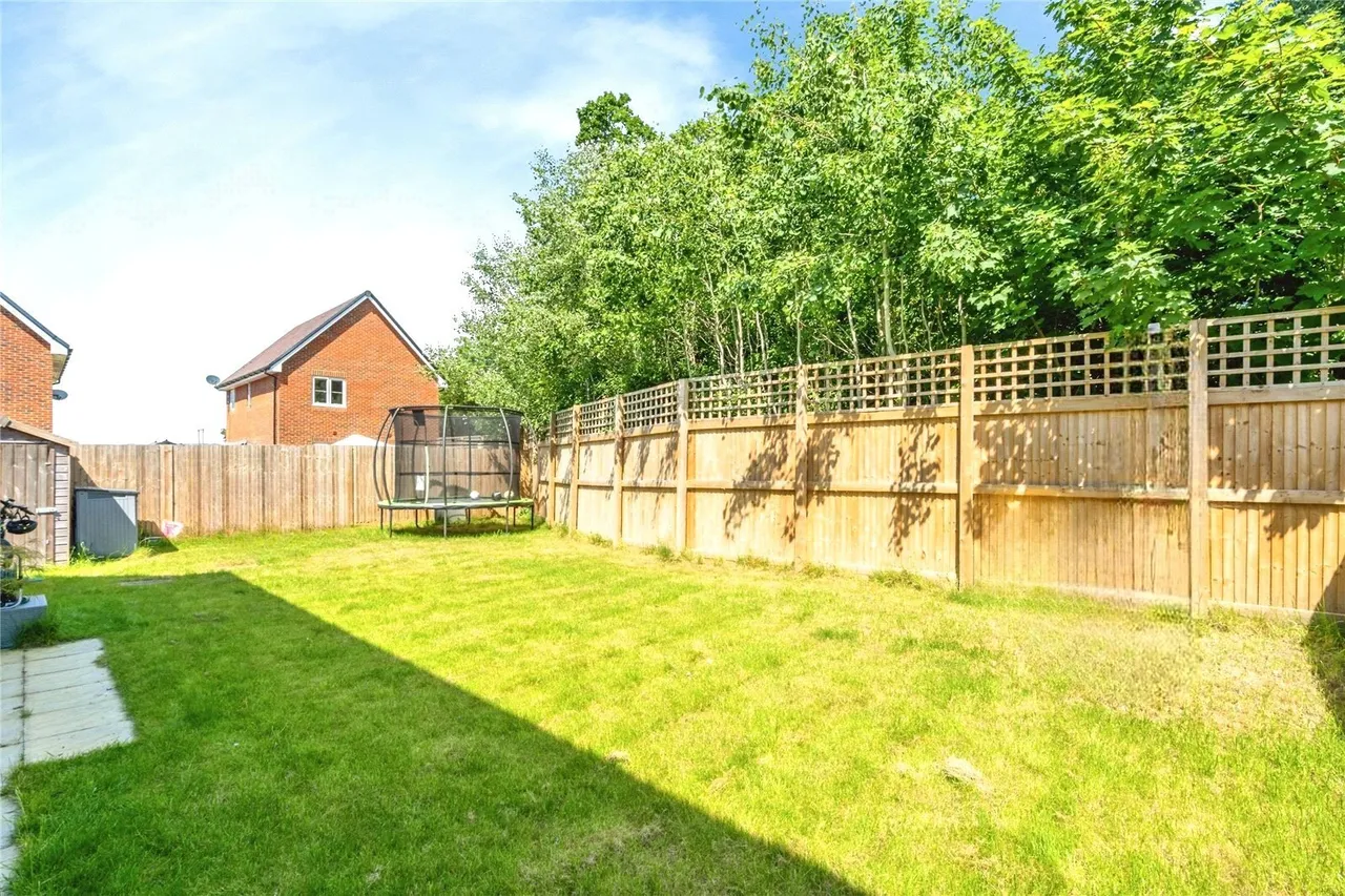 Pintail Drive, Chichester, PO20, photo 4