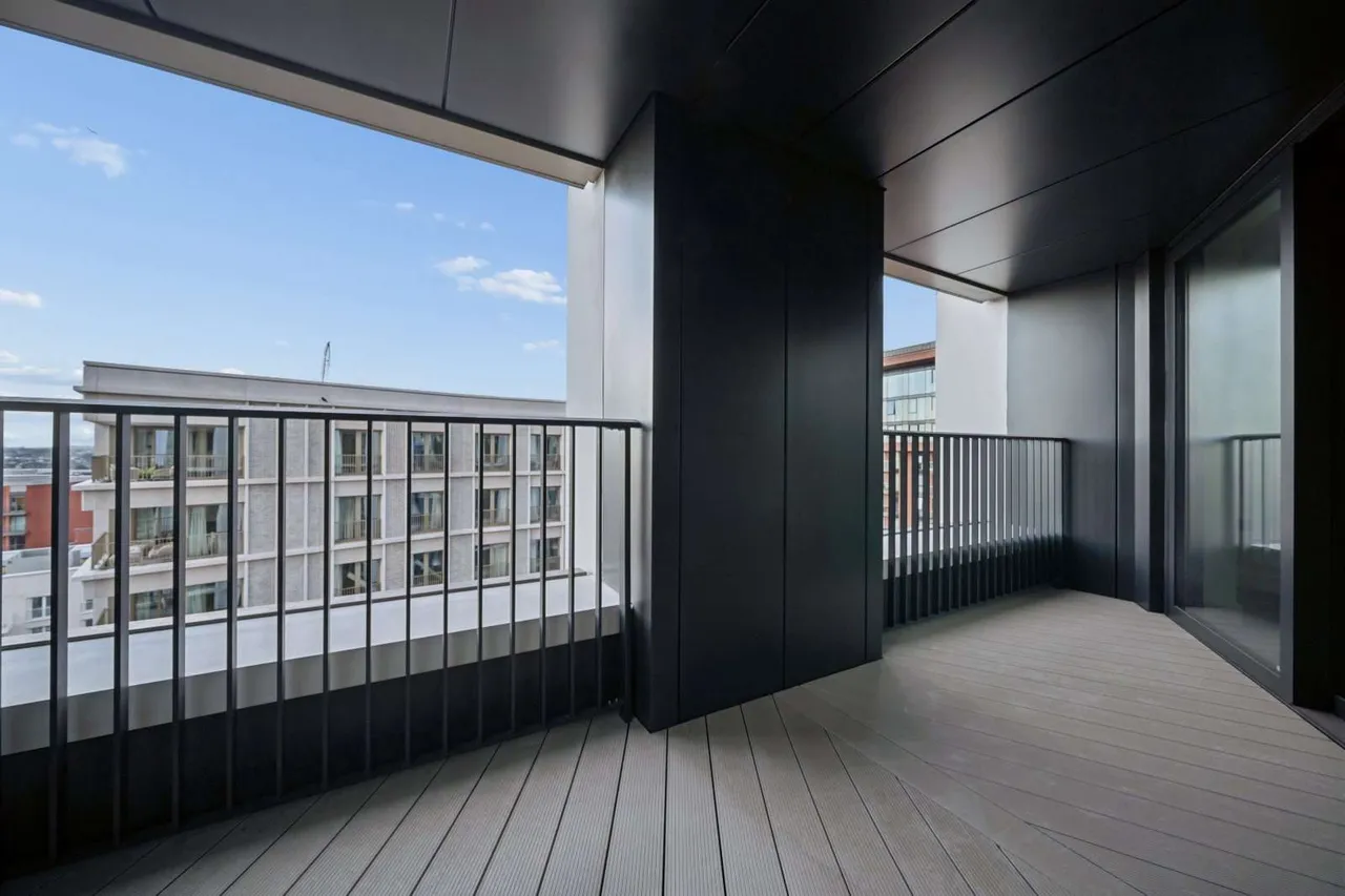 One Linear Place, Ponton Road, SW11, photo 10