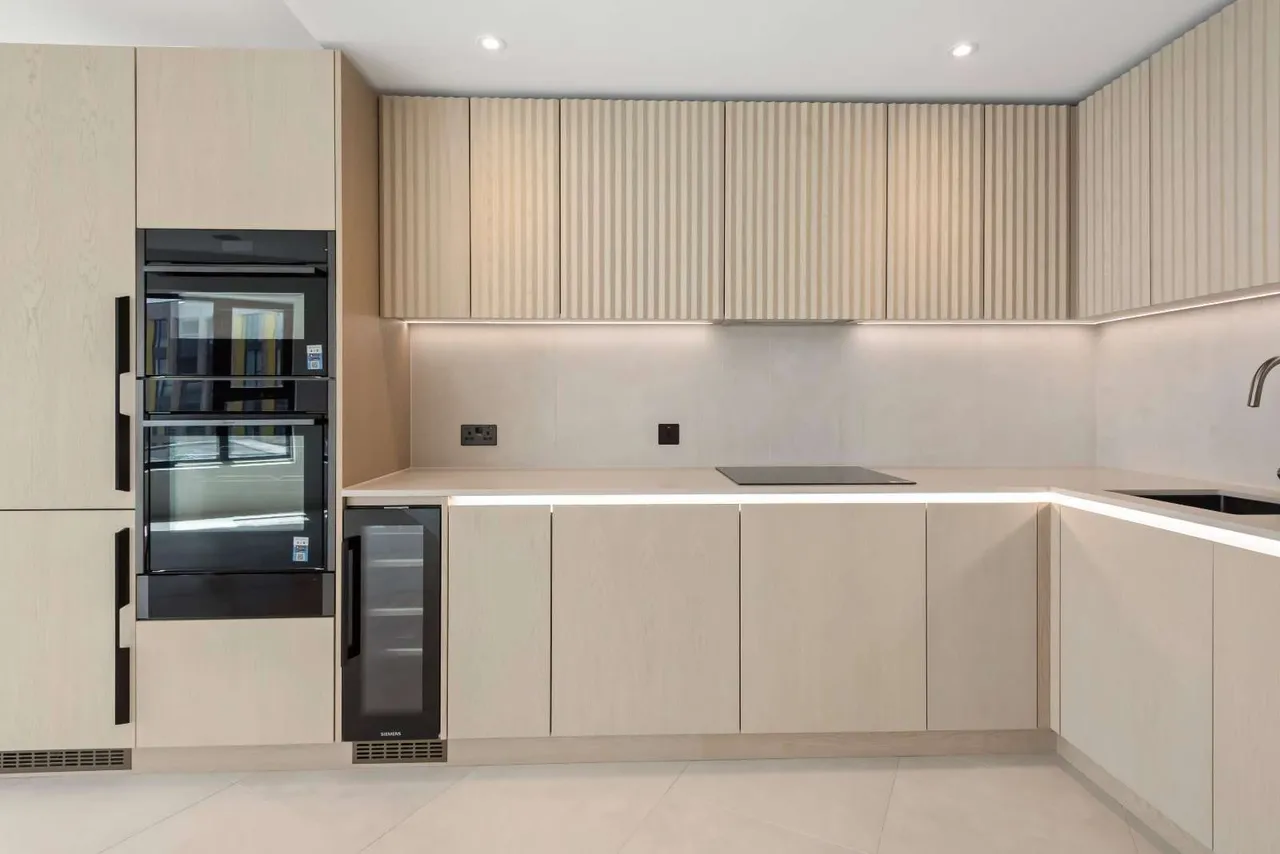 One Linear Place, Ponton Road, SW11, photo 9