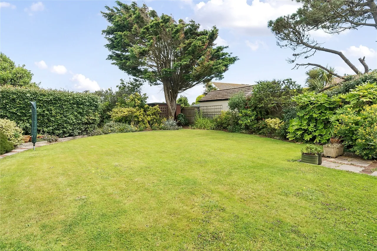 Sea Road, Milford on Sea, Lymington, Hampshire, SO41, photo 5