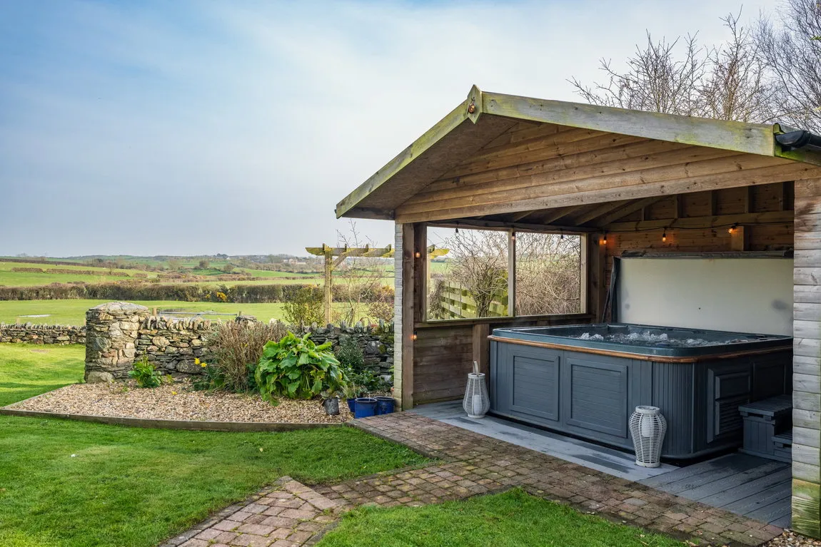 Mountain Road, Llanfechell, Amlwch, Isle of Anglesey, LL68 0SD, photo 28