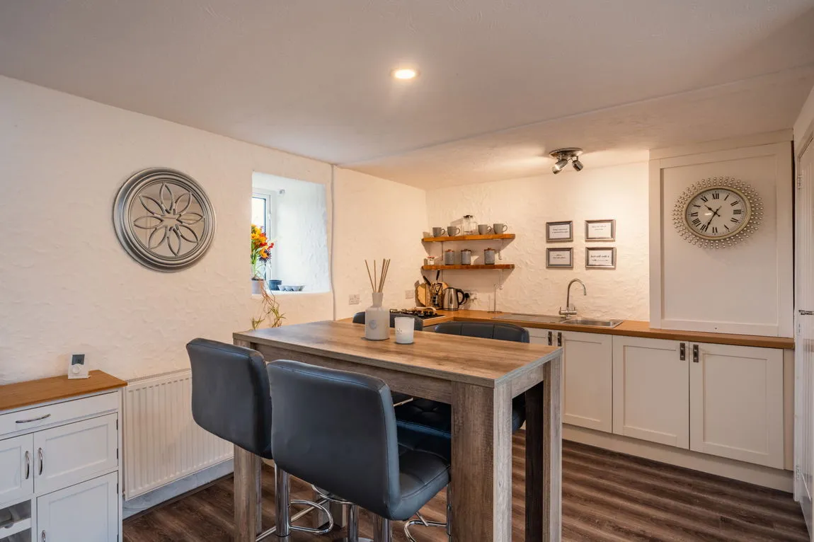 Mountain Road, Llanfechell, Amlwch, Isle of Anglesey, LL68 0SD, photo 23