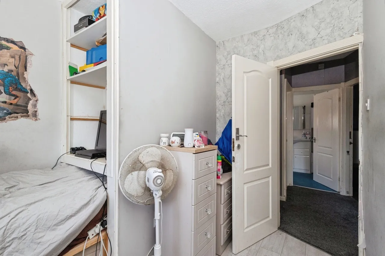 Hartshead Avenue, Ashton-under-Lyne, Greater Manchester, OL6, photo 11