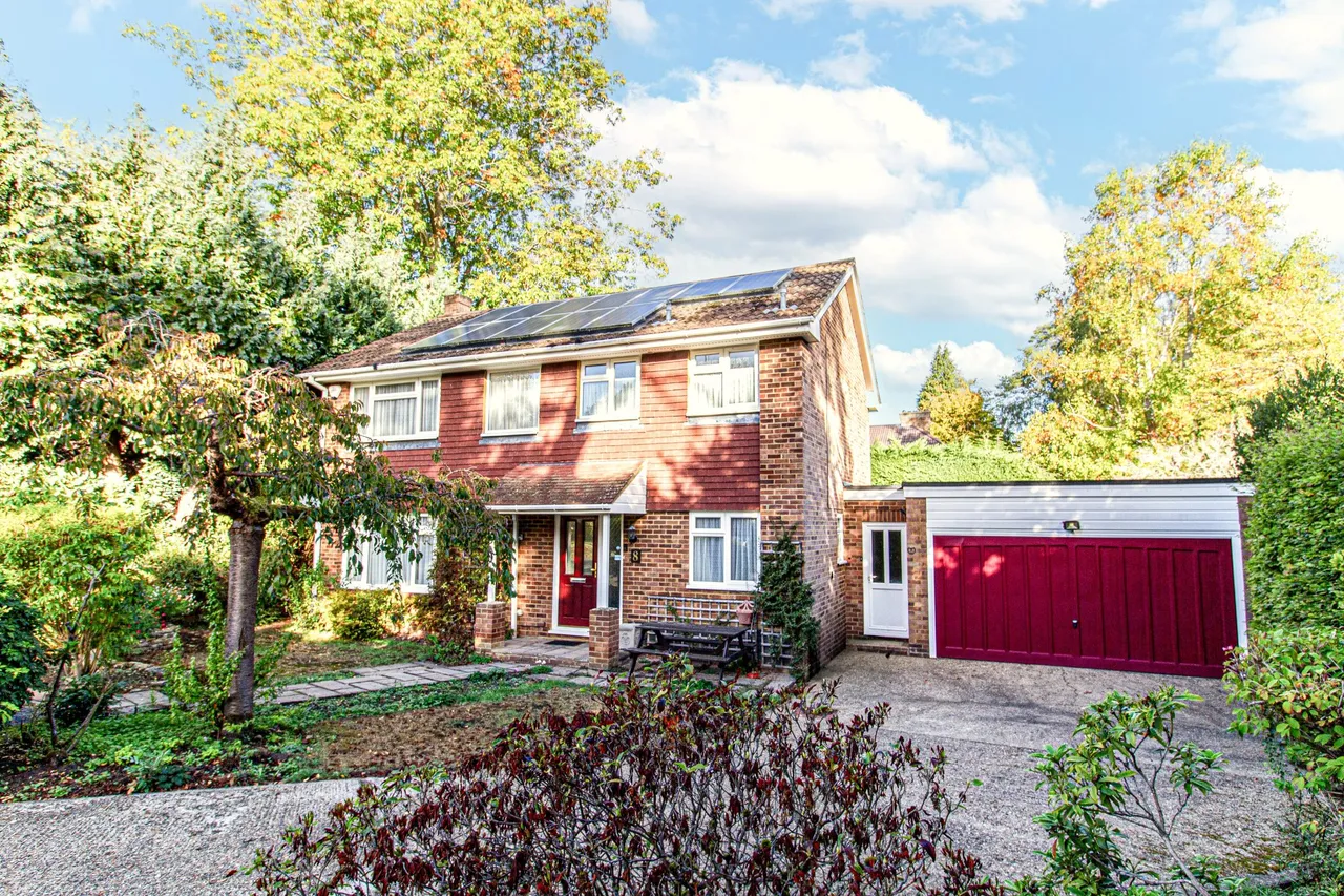 4 bed house for sale, Ridley Close, Fleet, GU52