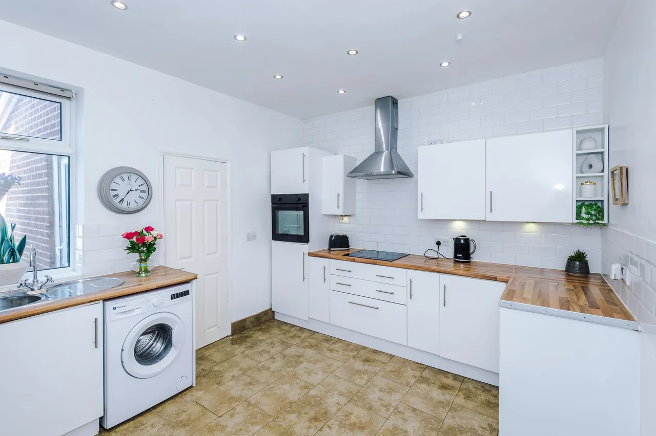 Bolton Road, Ashton-in-Makerfield, Wigan, WN4 8AE, photo 9