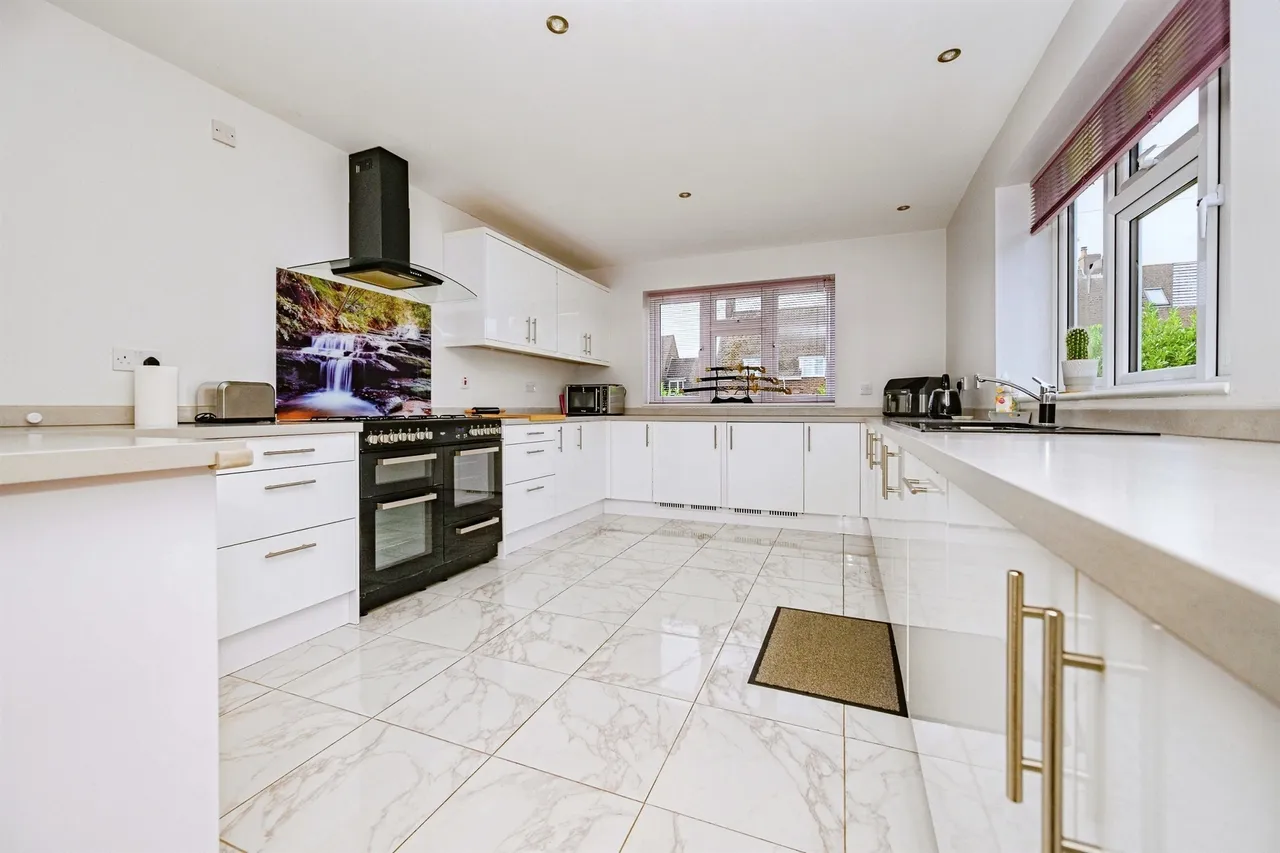 Stonelea Road, Hemel Hempstead, HP3, photo 3