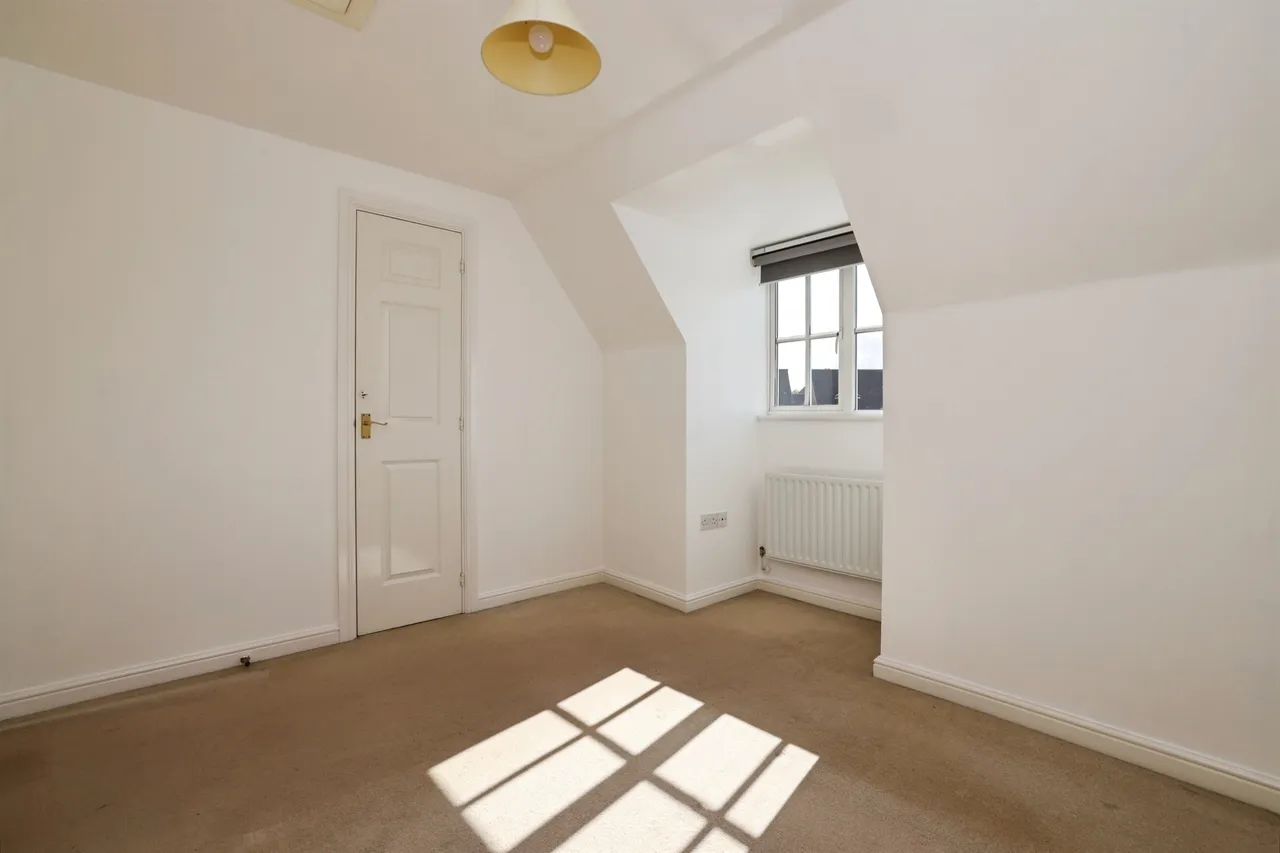 Oaklands Avenue, Amesbury, SP4, photo 5