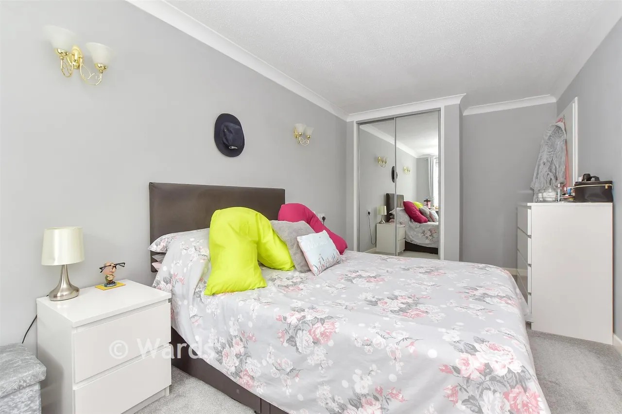 Hunting Gate, Birchington, CT7, photo 4