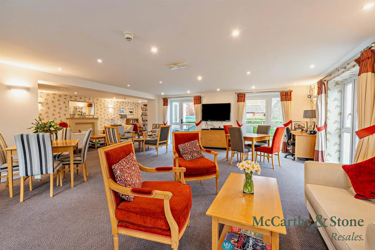 Abbotsmead Place, Caversham, RG4, photo 7