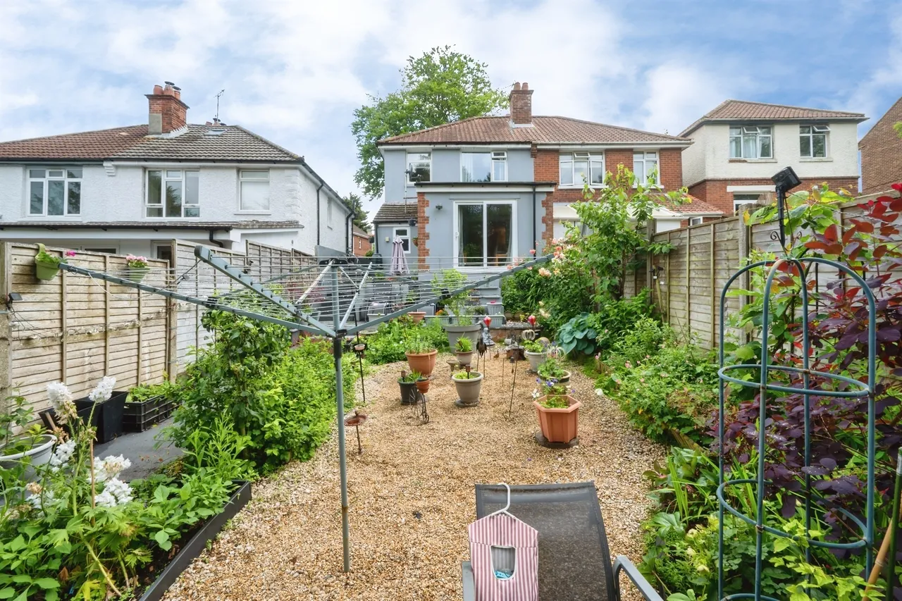 Woodmill Lane, Southampton, SO18, photo 15